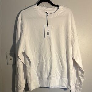 BNWT REIGNING CHAMP CREWNECK Classic White Sweatshirt• Size S 21.5” 100% cotton